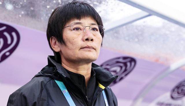 B体育登录-铿锵玫瑰水庆霞意外挂帅女足 肇俊哲陈婉婷均无缘